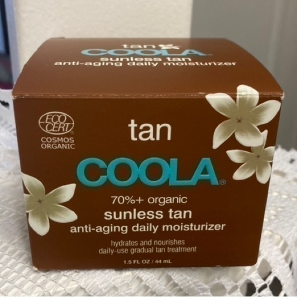 NWT COOLA Sunless Tan Anti-aging Daily Moisturizer